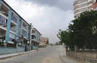 Nazilli’de kısa süreli fırtına etkili oldu