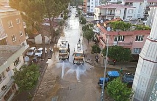 Selden zarar gören evler için Nazilli Belediyesi...