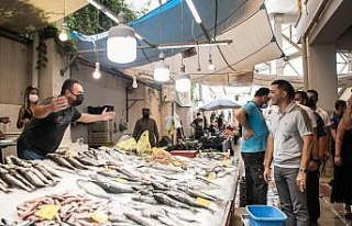 Başkan Günel, Pazar Yeri ve Otogar esnafı ile bayramlaştı