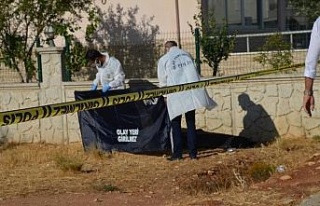 Genç kız boş arazide ölü olarak bulunmuştu
