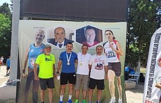 İzmir’den şampiyonlukla dönen başarılı atlet,...