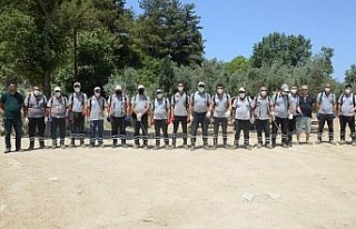 Kuşadası Belediyesi, ’Karasinekle Mücadele Timi’...