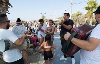 Müzisyenler bayramda da coşturdu