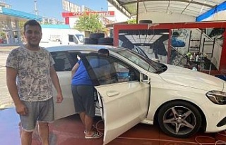 Oto yıkamacılarda bayram trafiği