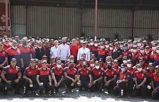 Başkan Çerçioğlu, ateş savaşçılarını ziyaret...