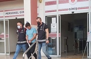 Azılı hırsız uykusunda yakalandı