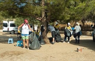 Didim’de kıyı temizliği yapıldı