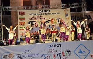 Didim’deki Halk Oyunları Festivali sona erdi
