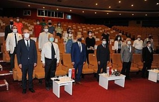 Merhum Başvekil Menderes, ADÜ’de düzenlenen panel...