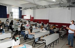 ADÜ’de 2021-2022 Akademik Yılı yüz yüze eğitimle...