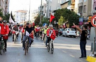 Başkan Atay, Cumhuriyet için pedal çevirdi