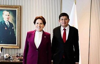 Başkan Özcan Akşener ile görüştü