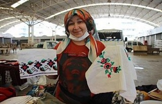 Bir zamanlar evleri süslüyordu, şimdi Bit Pazarı’nda...