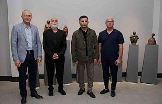 Dünyaca Ünlü Sanatçı Sağbil’in heykelleri...