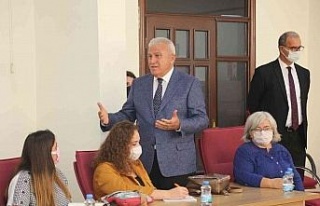 Efeler Belediye Başkanı Atay, ADÜ’lü öğrencileri...