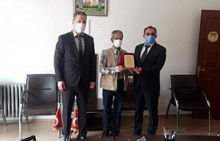 Hayırseverden Söke Anadolu Lisesi’ne katkı