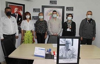 Koronaya yenik düşen Dr. Esat Ülkü, ölüm yıldönümünde...