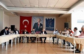 Kuşadası kent meydanına kavuşuyor