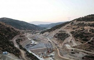 Sarıçay Barajı’nda inşaat çalışmaları sürüyor