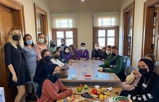 SEYAKMER’de çocuklar dengeli beslenmeyi öğreniyor