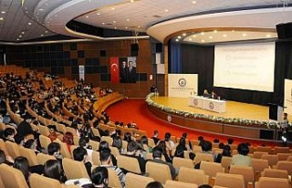 ADÜ Rektörü Aldemir, Yabancı Diller Yüksekokulu...