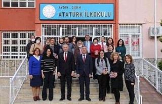 Başkan Atabay öğretmenleri unutmadı