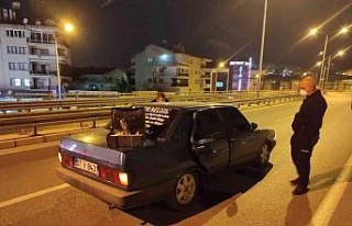 Çalıntı otomobil kovalamaca sonucu yakalandı