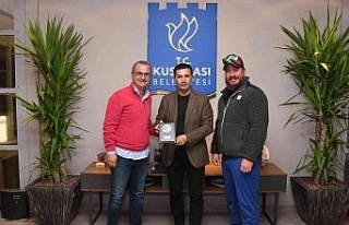 Dünya şampiyonu sualtı fotoğrafçısı, Başkan...