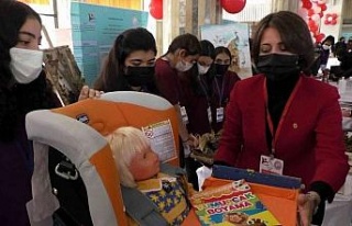 Kız Meslek Lisesi öğrencilerinin projeleri alkış...