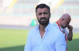 Kuşadasıspor’da, teknik direktör Ferhatoğlu...