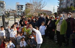 MHP Söke Kadın Kolları’ndan anlamlı etkinlikler