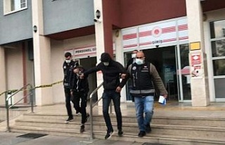 Şakacı hırsızlar polisten kaçamadı