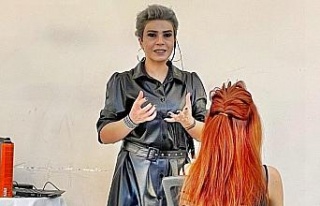 Söke’de berber ve kuaförlere uzmanlarından eğitim