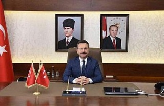 Vali Aksoy, “Atatürk, ulusal bağımsızlığın...