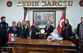 Aydın Barosu’nda devir-teslim yapıldı