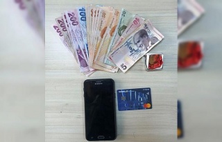 Çaldığı kredi kartı ile alışverişi kısa sürdü