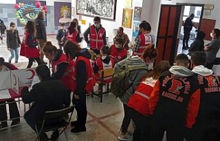 Eğitim camiasından kan bağışı desteği