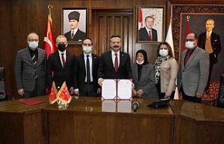 Eşinin vasiyetini yerine getirdi; 3,5 milyon lira...