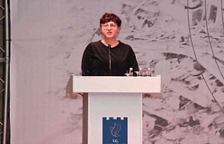 İzmir’de yaşadığı depremi, Kuşadası’ndaki...