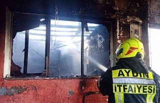 Nazilli’de ev yangını