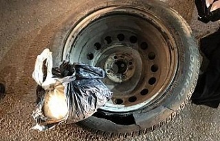 Söke’de otomobil lastiğine zulalanmış uyuşturucu...