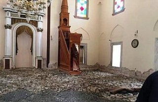 Tarihi caminin restorasyon çalışmaları başladı