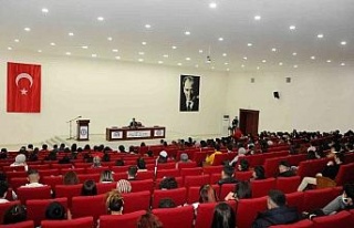 ADÜ Rektörü Aldemir; "Başarı yolunda hayallerinizin...