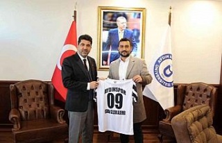 Aydın'da Yıldızların Dart Turnuvası sona...