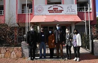 Kuşadası Belediyesi yöneticilerinden anlamlı ziyaret