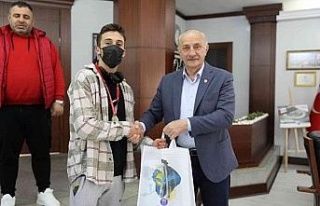 Başkan Atabay, sporcuları misafir etti