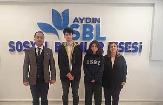 Aydın Sosyal Bilimler Lisesi öğrencilerinden çifte...