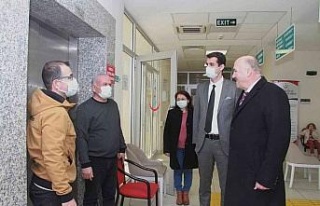 Başkan Ertürk, sağlık çalışanlarını unutmadı