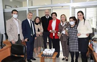 Başkan Tuncel’den kadın çalışanlara pozitif...