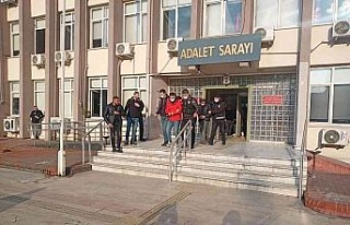 Demirci atölyesine uyuşturucu baskını: 2 kişi...